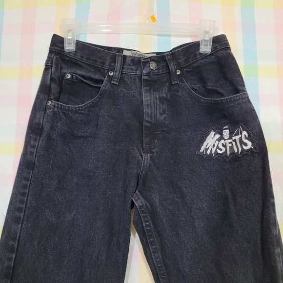 MISFITS Wrangler jeans black denim straight leg punk rock alternative patched - Picture 3 of 10
